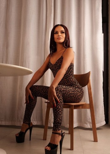 Алина, Г. Луга